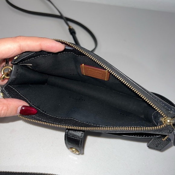 Coach Noa Pop-Up Leather Messenger Crossbody Bag with removable card pouch - Picture 11 of 16